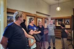 Vernisáž výstavy fotografií Romana Bednáře a kreseb Jana Chlubny - 25. 7. 2026